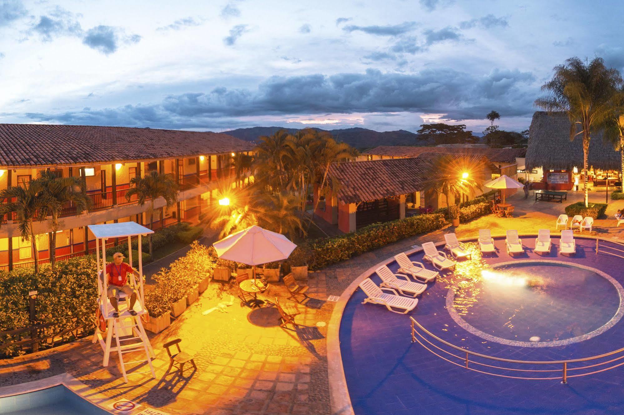 Decameron Panaca - 4* Quimbaya